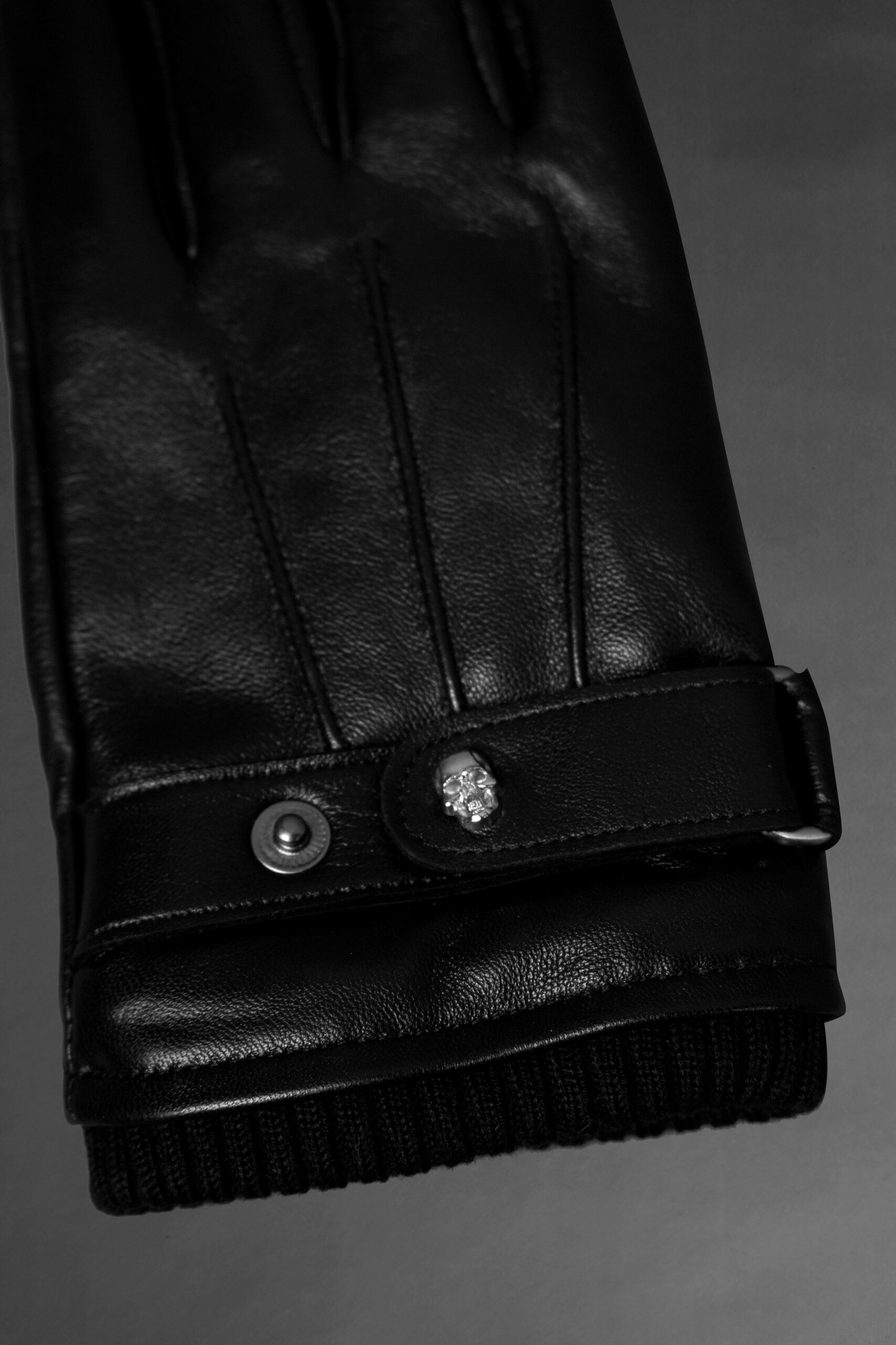 NEGAN GLOVES - Image 2