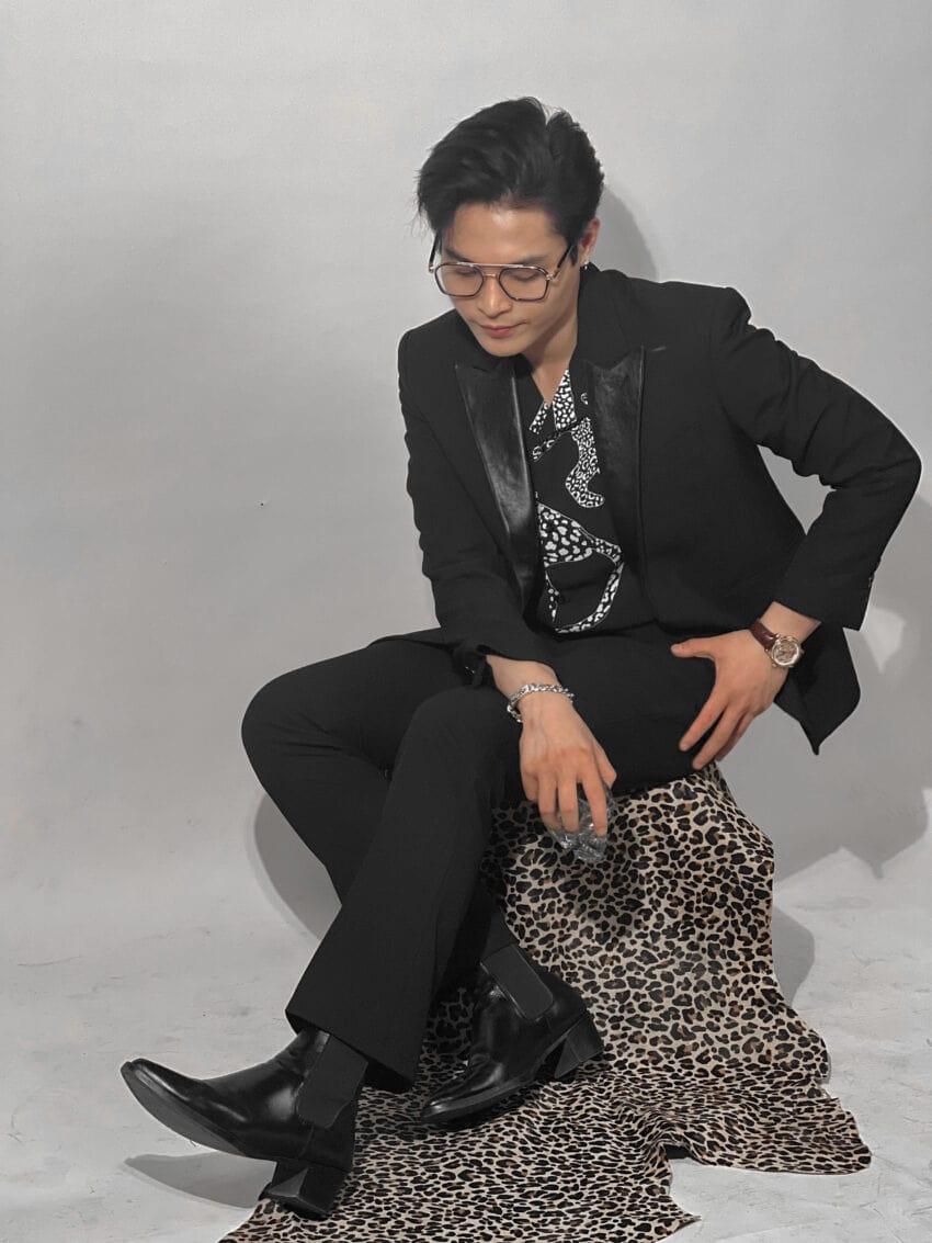 LEATHER LAPEL TUXEDO - Ảnh 8