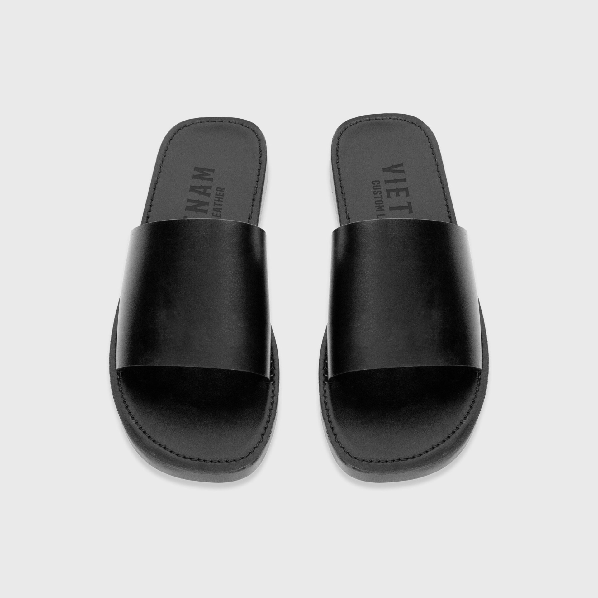 MINIMALISM SLIPPERS